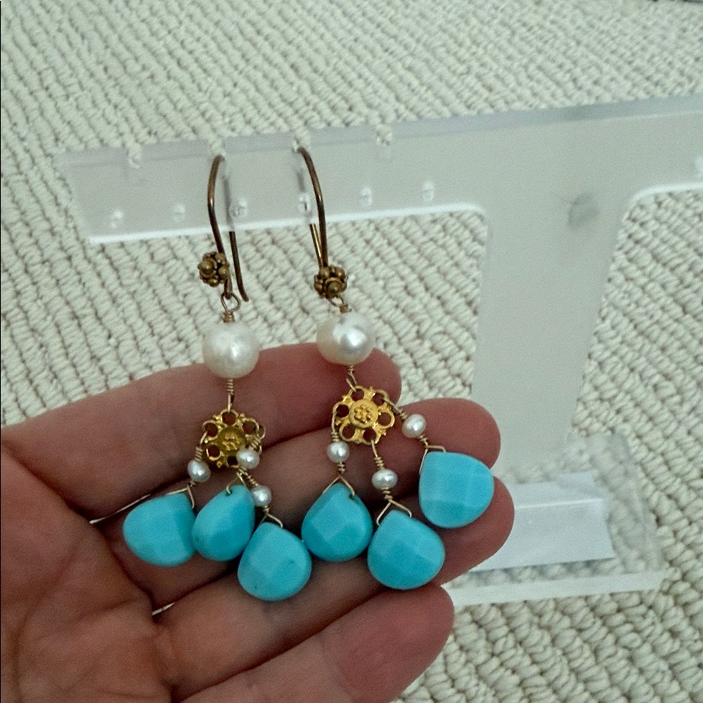 Turquoise and Gold Dangle Earrings